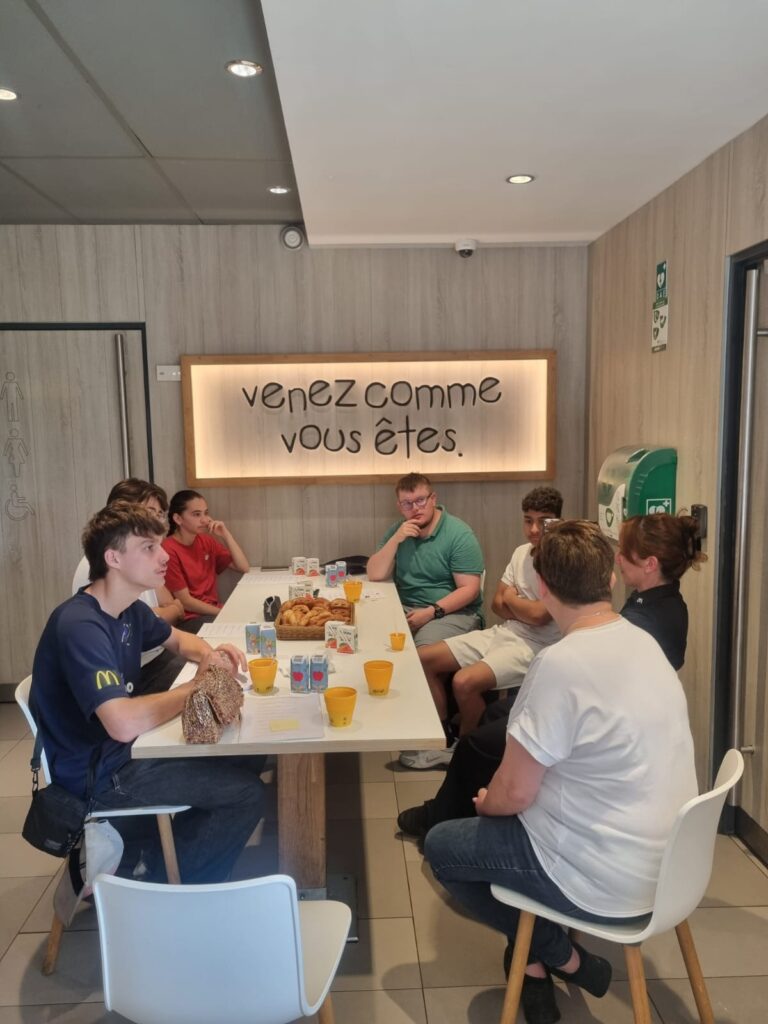 E2C Var - coulisses du McDonald's